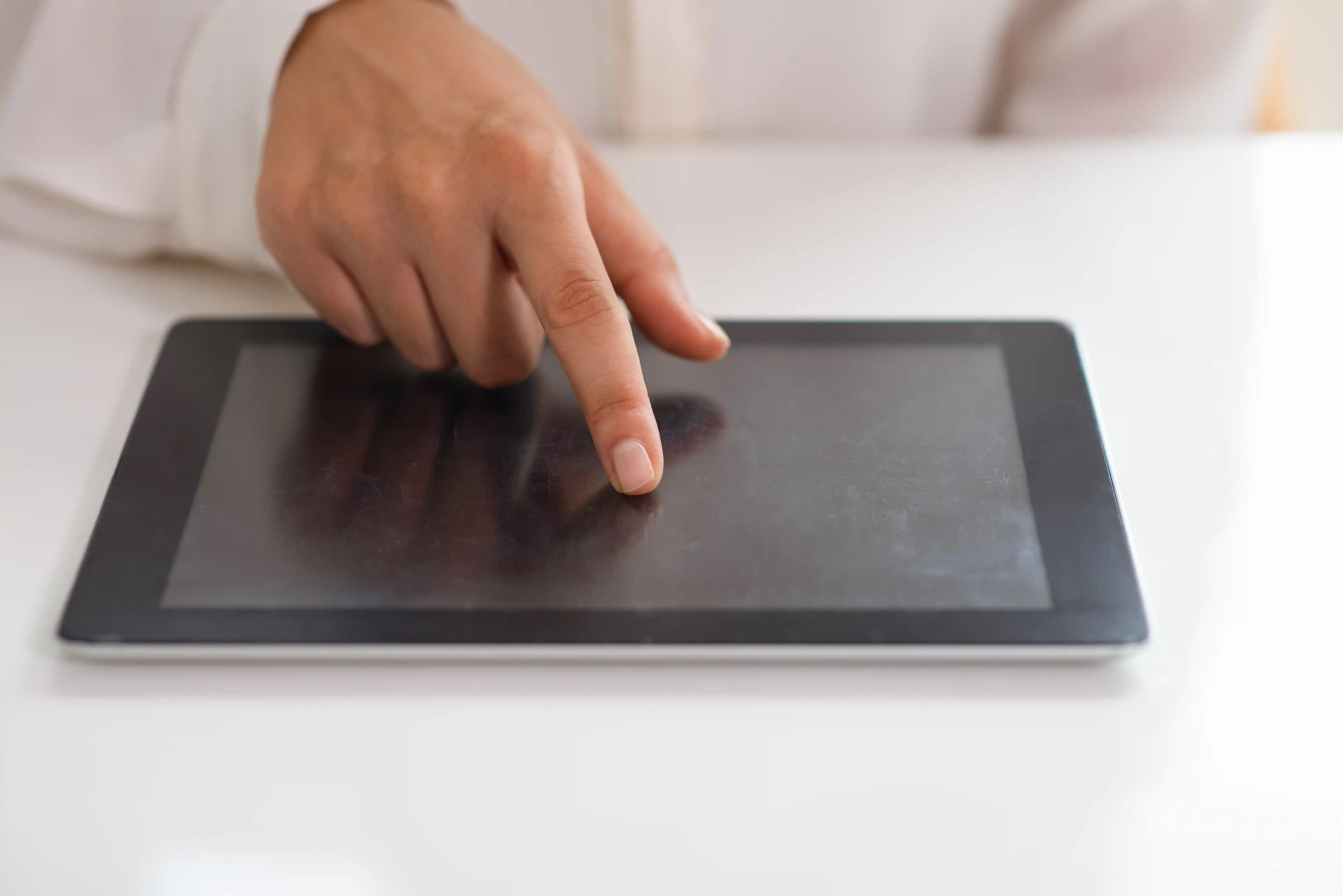 Compact Touchscreen Interface System